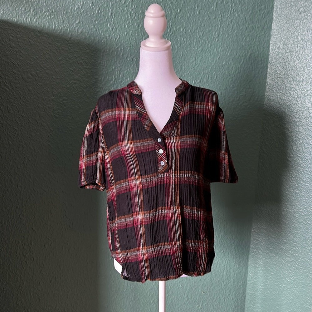 Cloth & Stone top
Size M